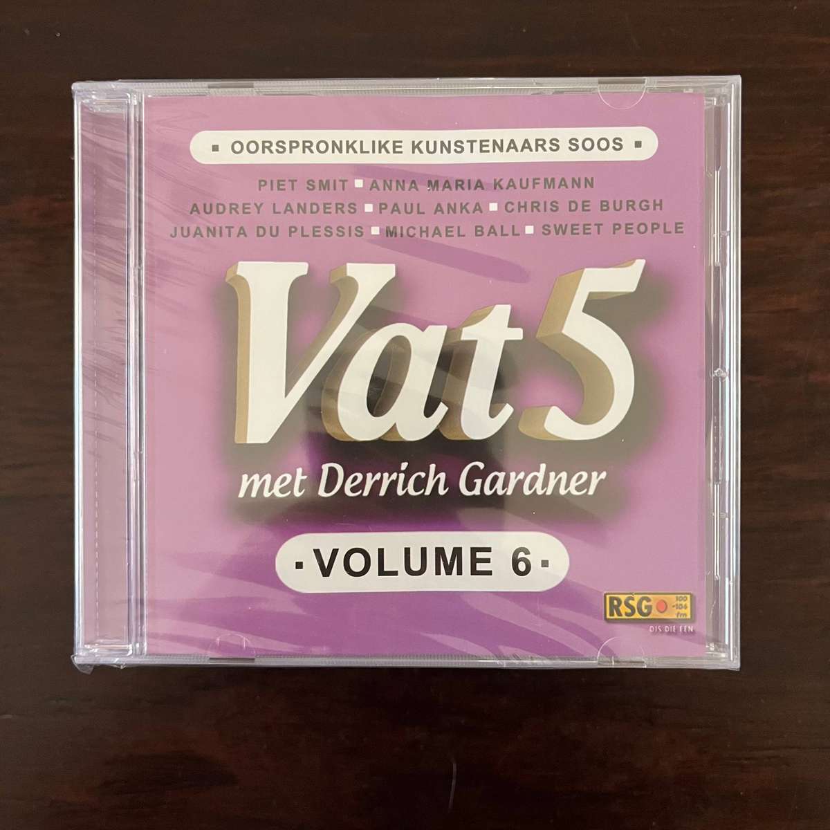 Vat 5 met Derrich Gardner Volume 6 RSG Compilation Chris De Burgh New and Sealed