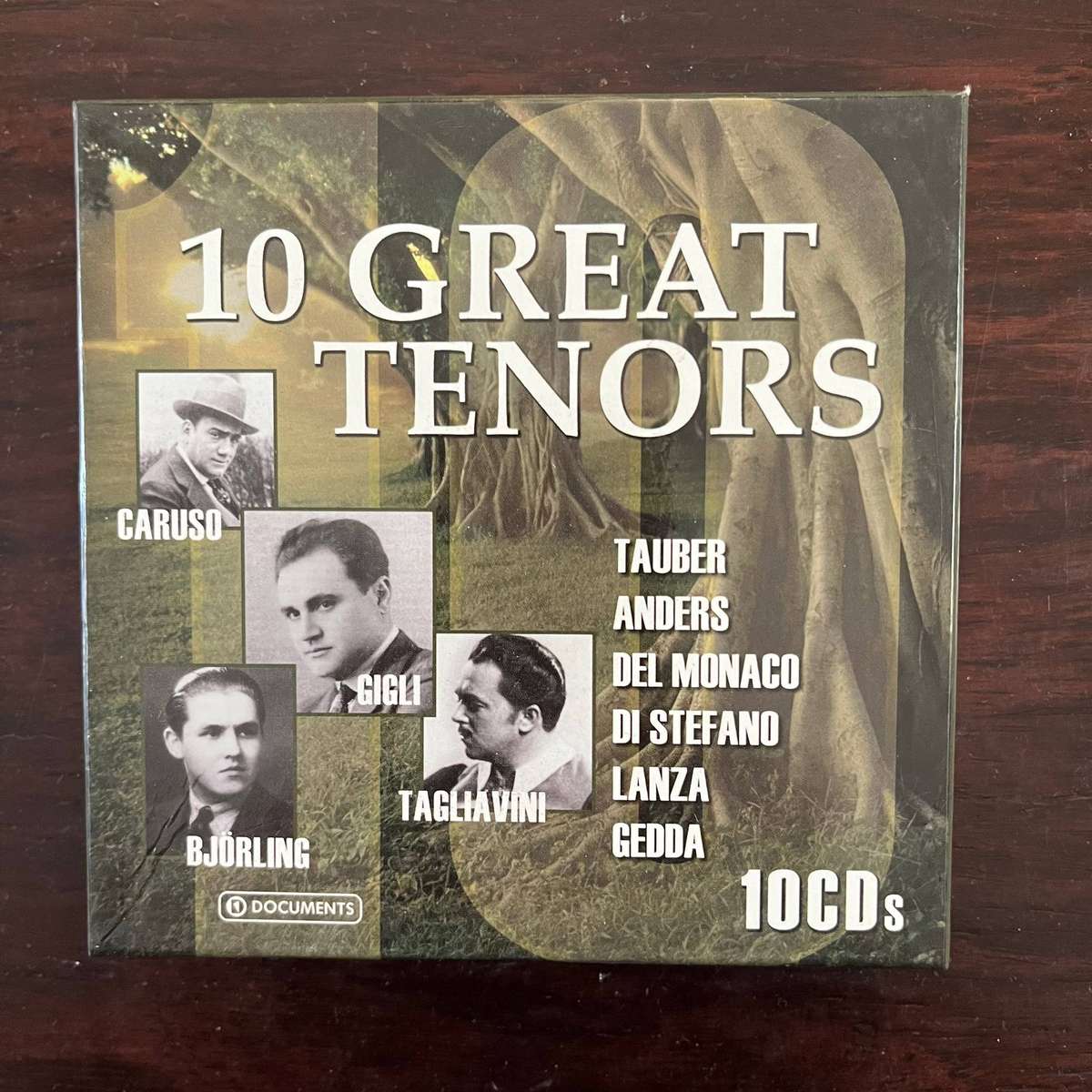 10 Great Tenors 10CD Boxset Caruso Tauber Bjorling Import