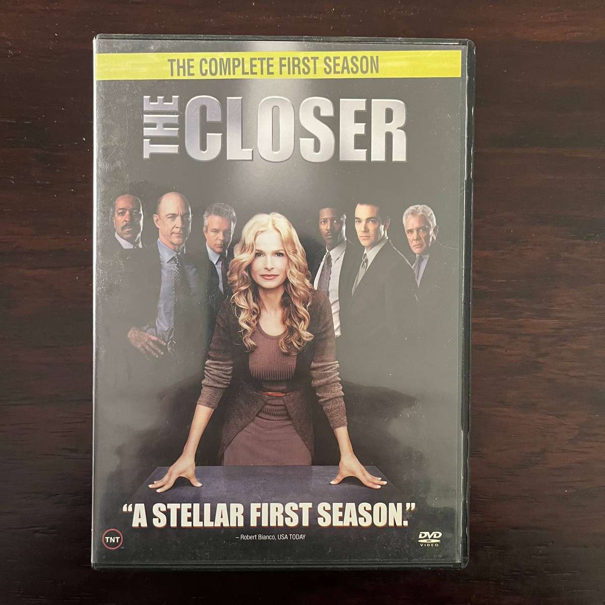 The Closer - The Complete First Season 4DVD Set South African Press