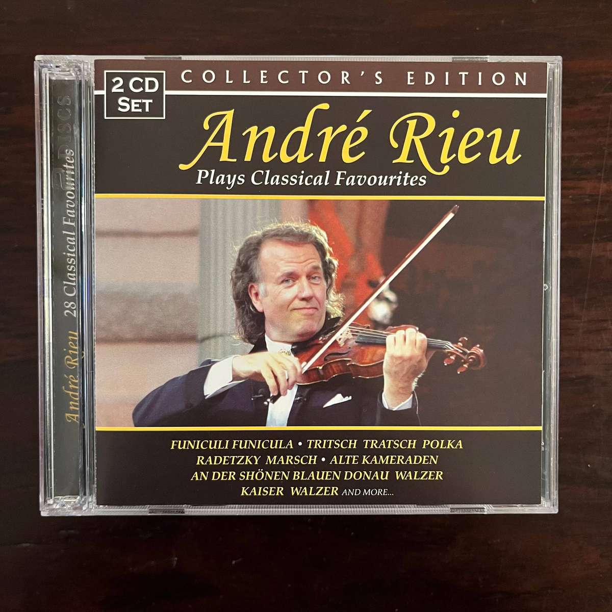 Andre Rieu - Plays Classical Favourites 2CD South African Press (2)