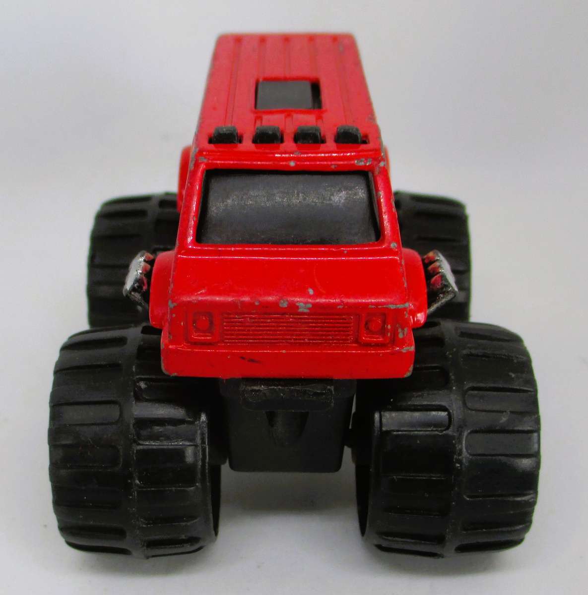 Vintage 1:64 Mighty Wheels Monster Truck Van / 1998 / Red With Flames