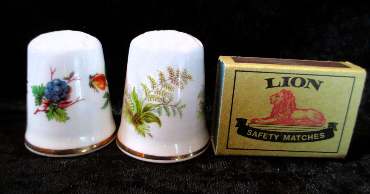 Lot of 2 Vintage Large Johnson Ceramics Fine China Porcelain Thimbles 45mm high.