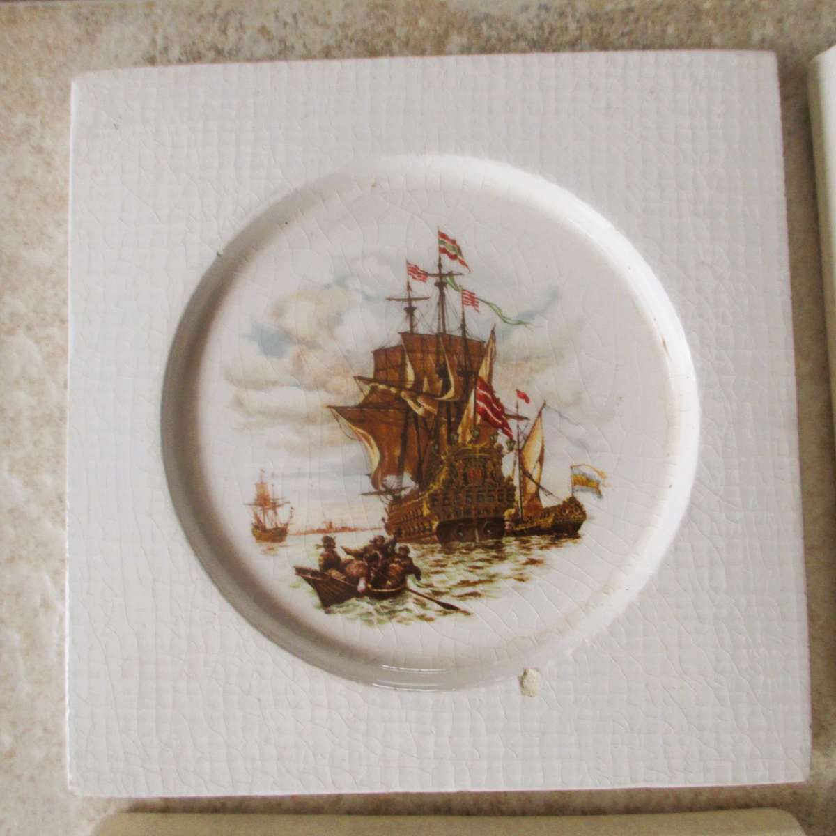 Set of 4 Small Decor Wall Frames, Ceramic with War Ships painted. 130x130mm As per photo.