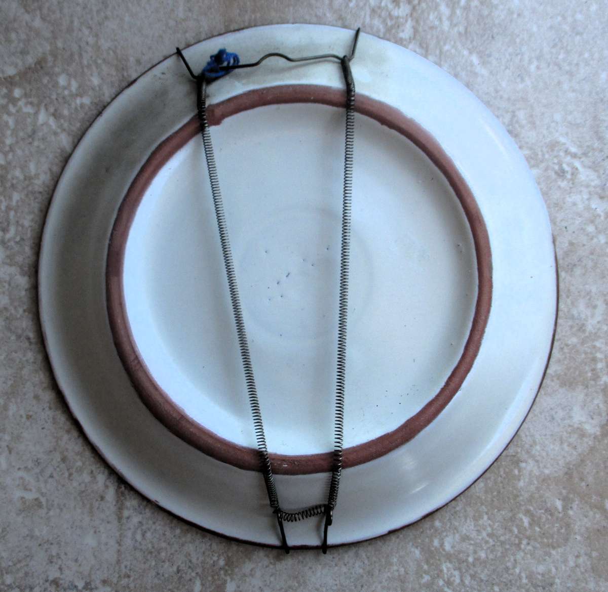 Creative Ceramic Hand painted Wall hanging plates, no markings. 250mm diameter.