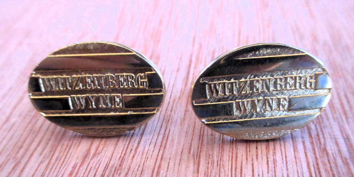 Vintage Gold color Witzenberg Wyne Cufflinks.