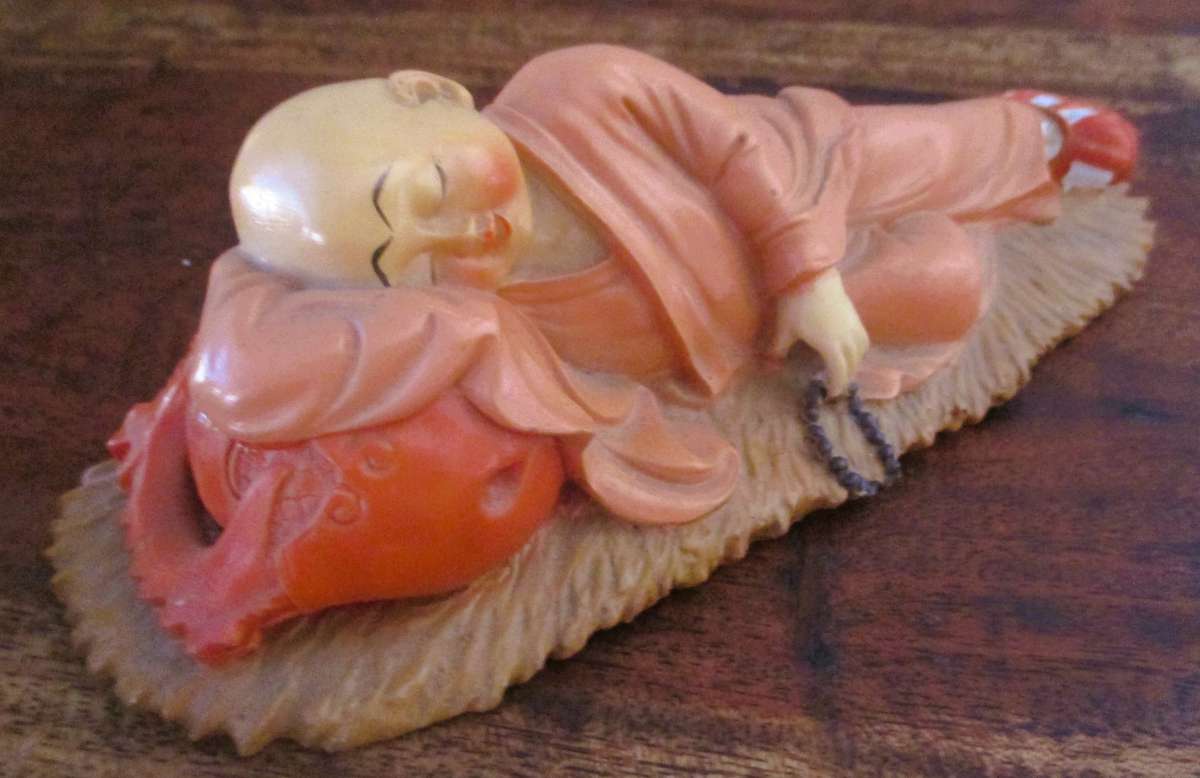 Vintage Shaolin Baby Monk Resin Figurenetaking a rest. Very Collectable. 160x60mm