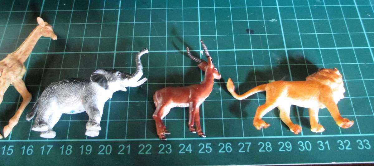 Lot of Vtg Plastic Farm Safari Zoo Animals. Scale as per photo.
