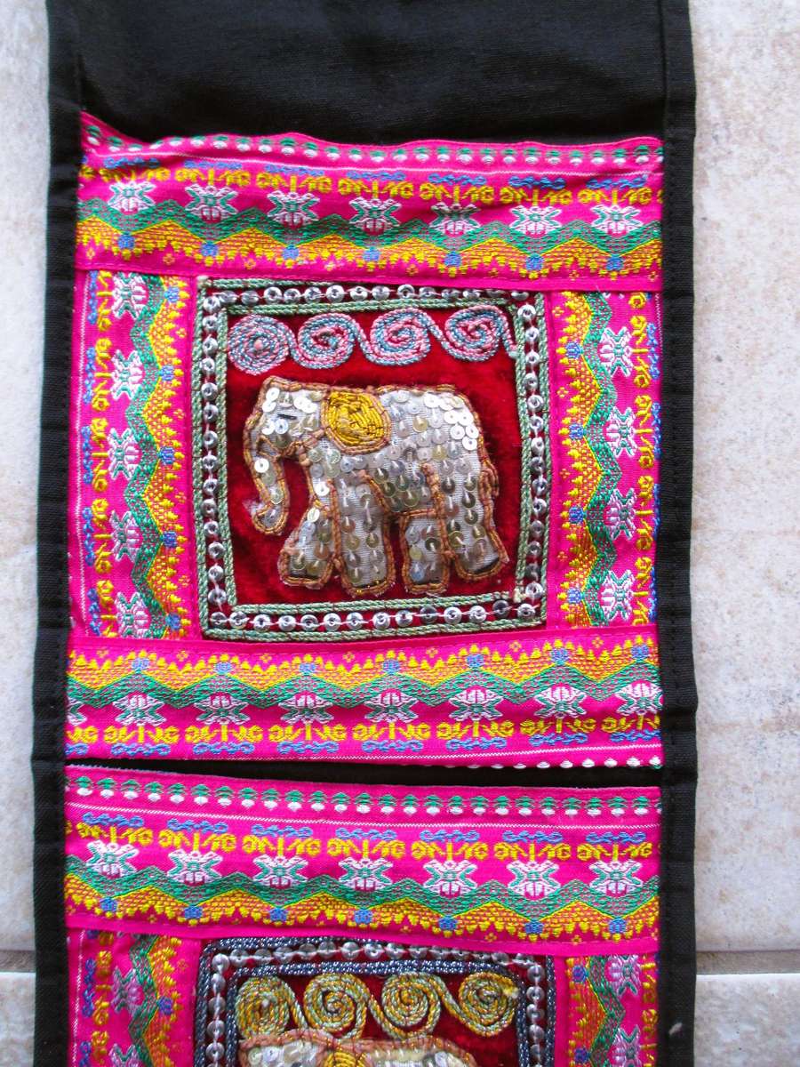 3-Pocket Sequin Elephant Wall Hang Organizer 70cm long