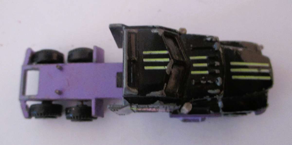 1991 Toys R Us Fast Lane HOT SAUCE Kenworth Tactor only, No Trailer HO 1/87