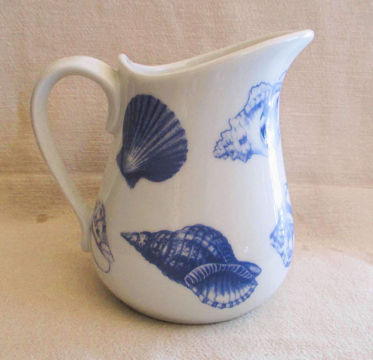 Nautical themed Wiesenthal Germany Seashells Jug. 13cm high,