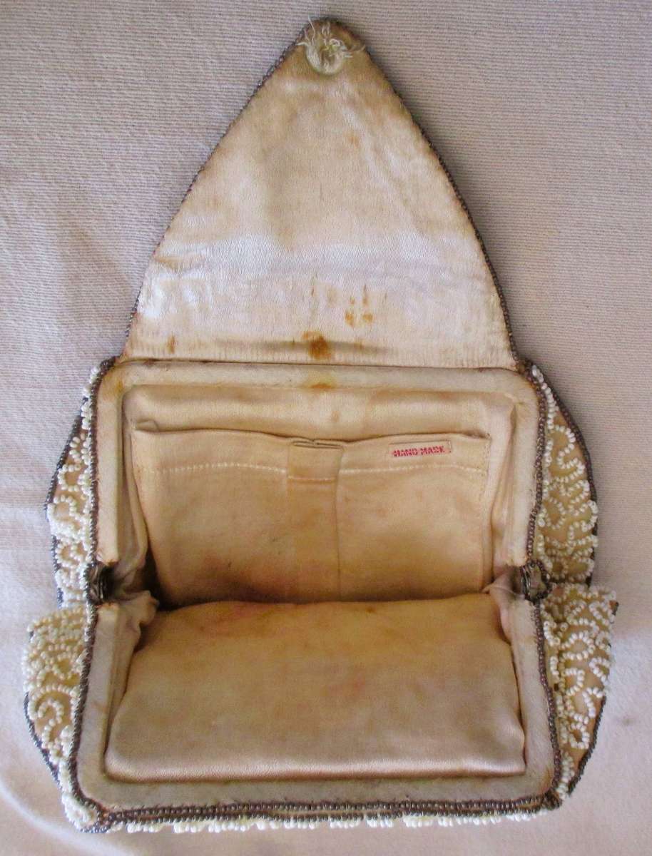 Vintage handmade heavily beaded sleave clutch bag. 17x12cm