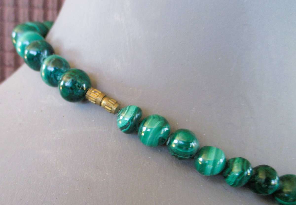 Lovely Vintage Malachite Beads Necklace 380mm long