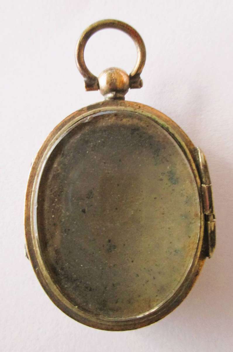 Antique Victorian Mourning Locket Pendant. Metal not tested.