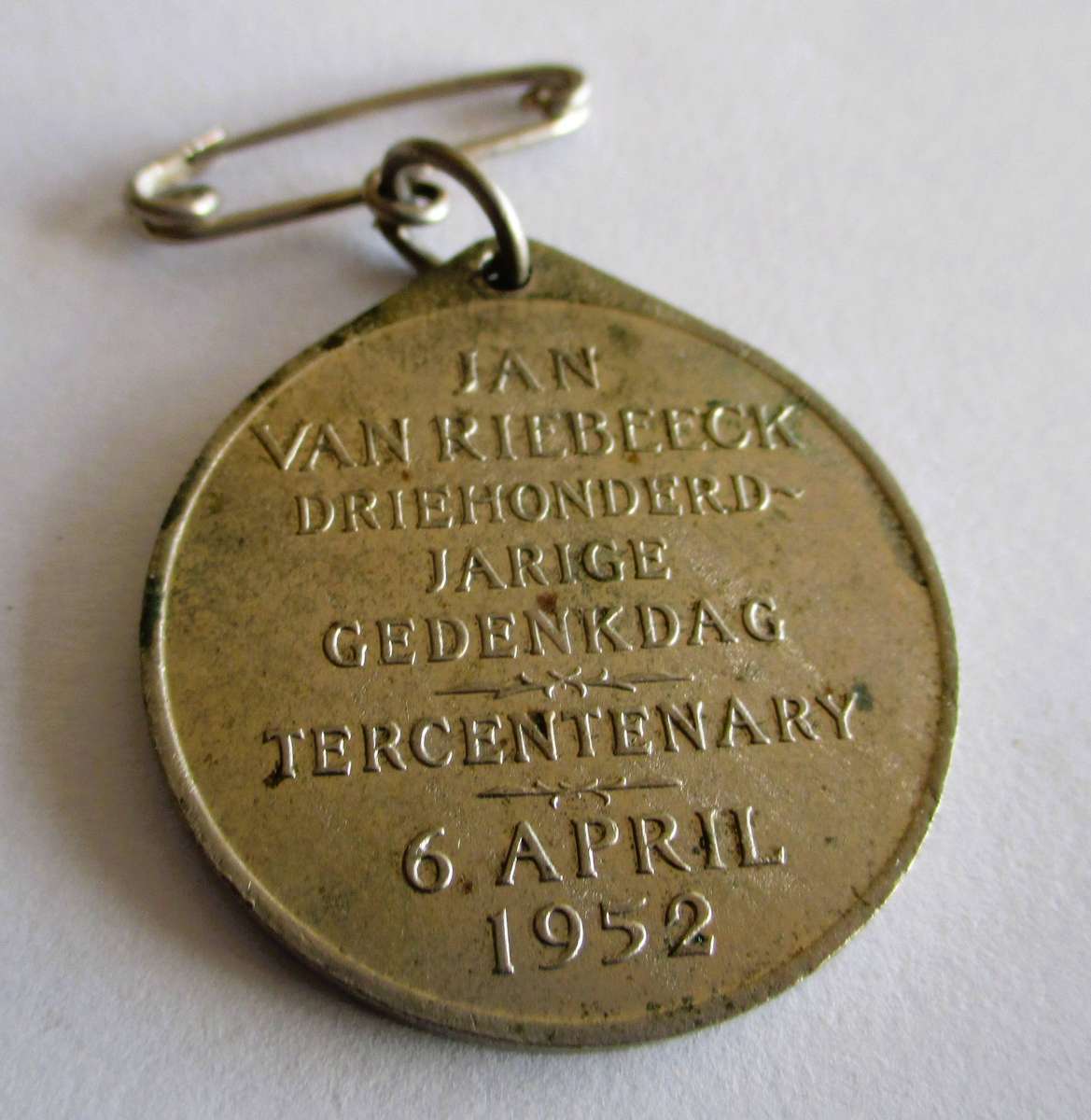Jan van Riebeeck Tercentenary Medal / Driehonderd-jarige gedenkdag 6 April 1952