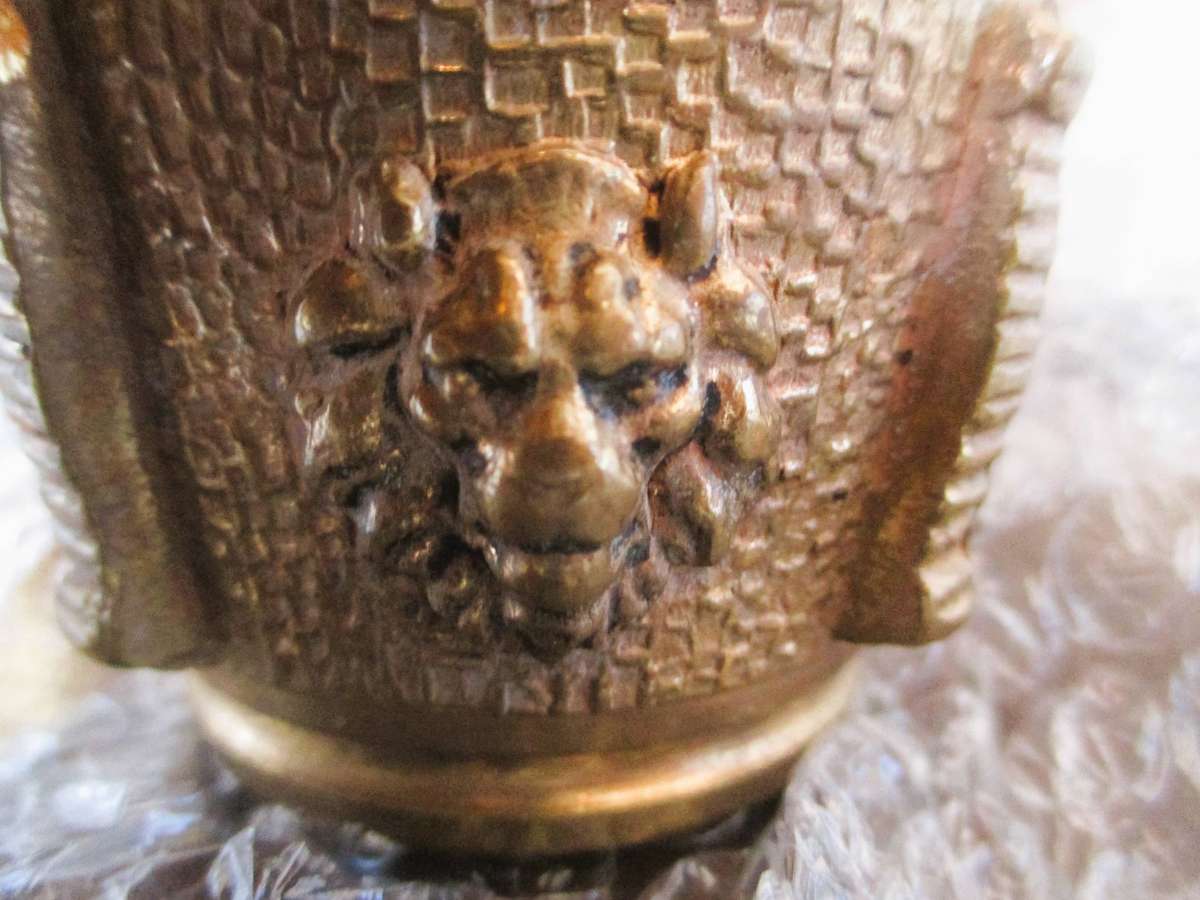 2 x Vintage brass mortar and pestle set, distinctive lion head Embossed.