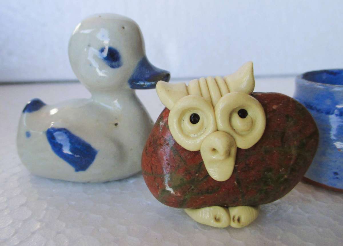 Lot of 4 Miniature ceramic ornaments, including a blue and white painted duck.