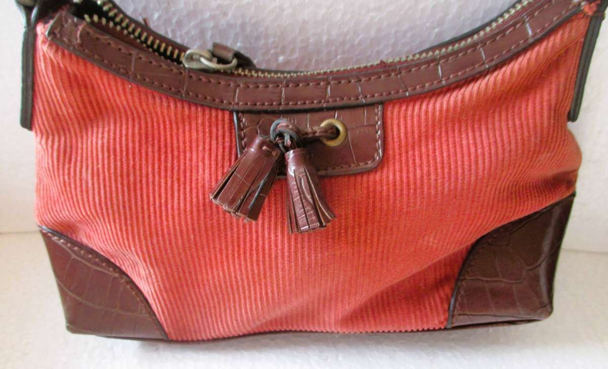 Vintage Tommy Hilfiger Leather And Corduroy Small Bag,  21x8x15cm