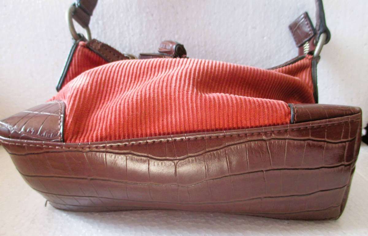 Vintage Tommy Hilfiger Leather And Corduroy Small Bag,  21x8x15cm