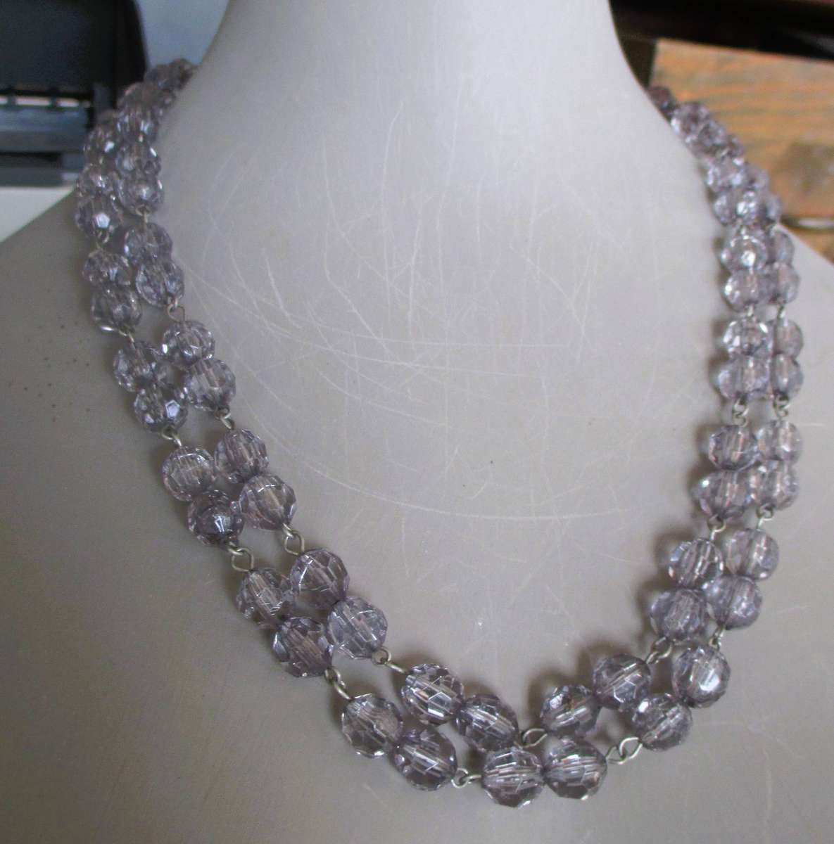 Vintage light grey glass bead necklace. 110cm
