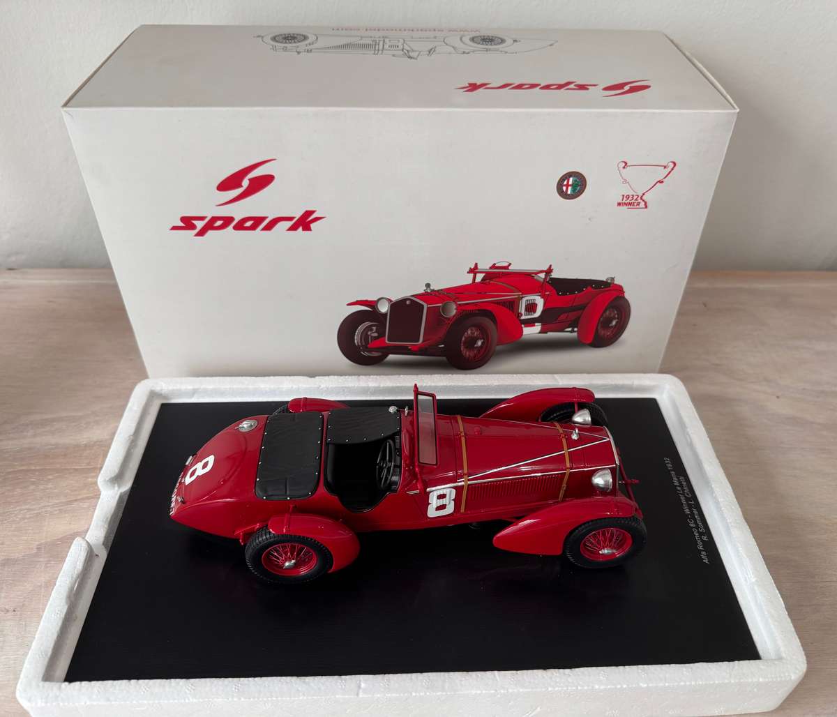 Collectible Spark Alfa Romeo 8C No.8 Le Mans Winner Model