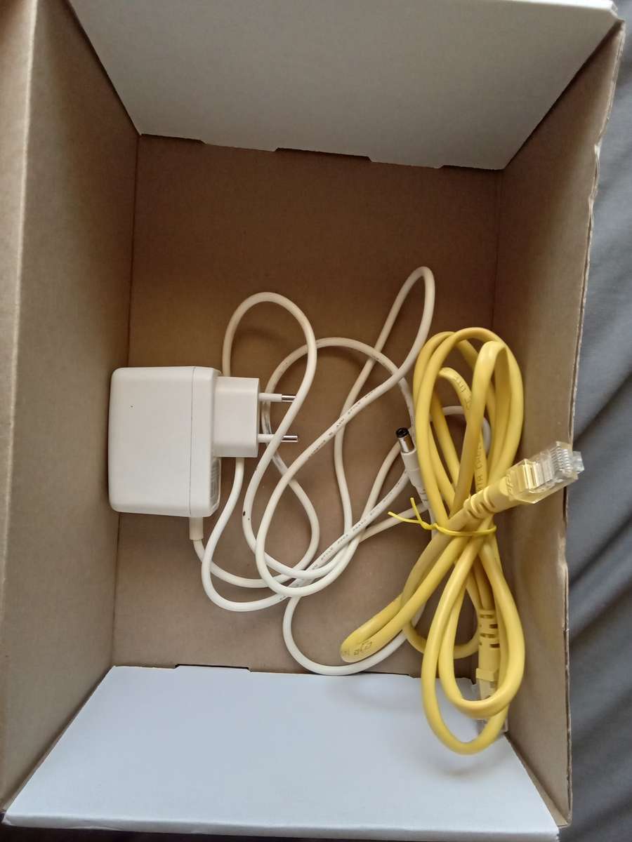 HUAWEI 4G Router 3 Pro B535 - Accepts SIM Card