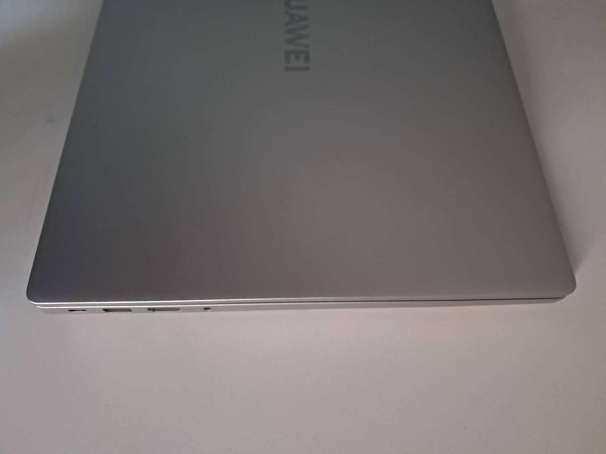Huawei MateBook D16 Intel Core i5 12450H 16GB RAM 512GB SSD + Free Huawei Bluetooth Mouse