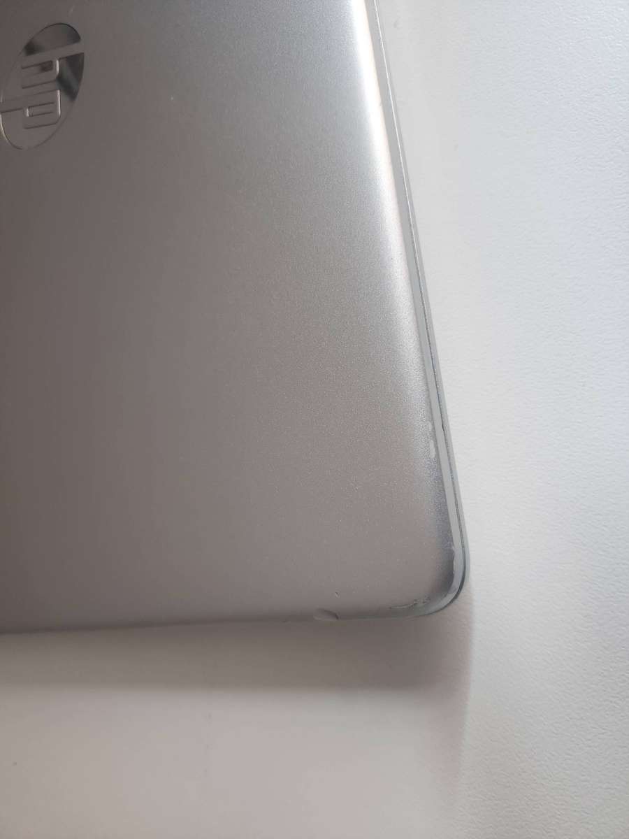 HP 15s-eq2015ni Laptop Ryzen 7 5700U 8GB RAM 512GB SSD