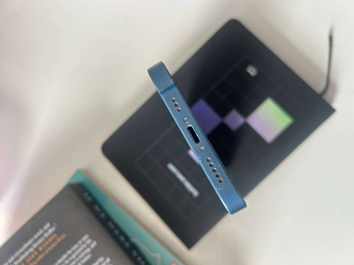 iPhone 13 128GB Blue