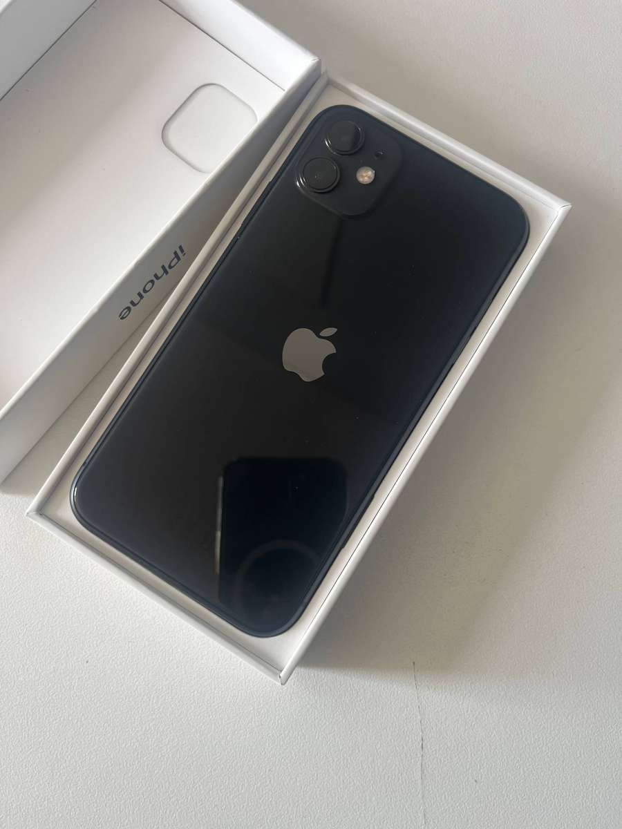 iPhone 11 64GB Black - Pristine Condition