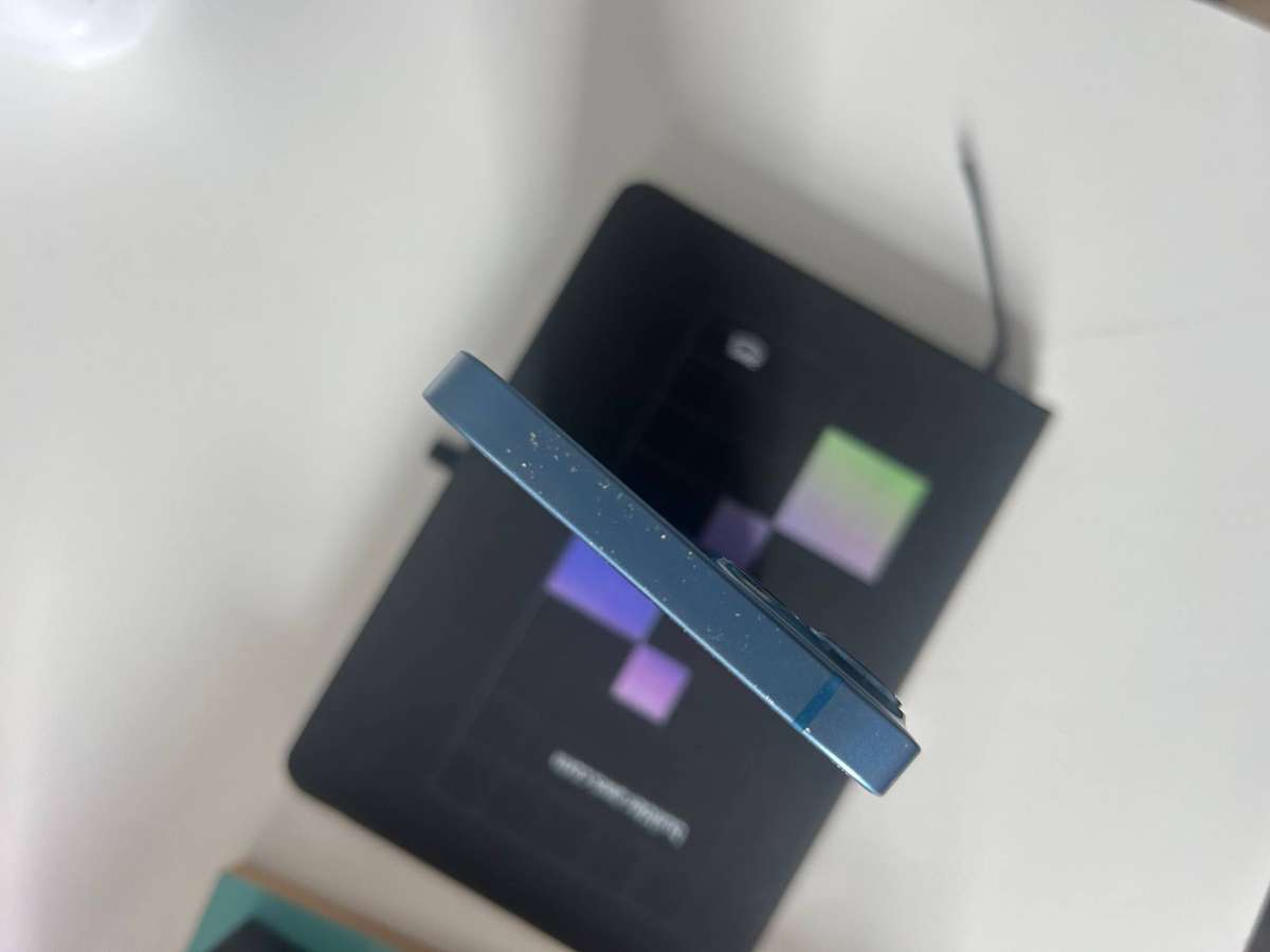 iPhone 13 128GB Blue