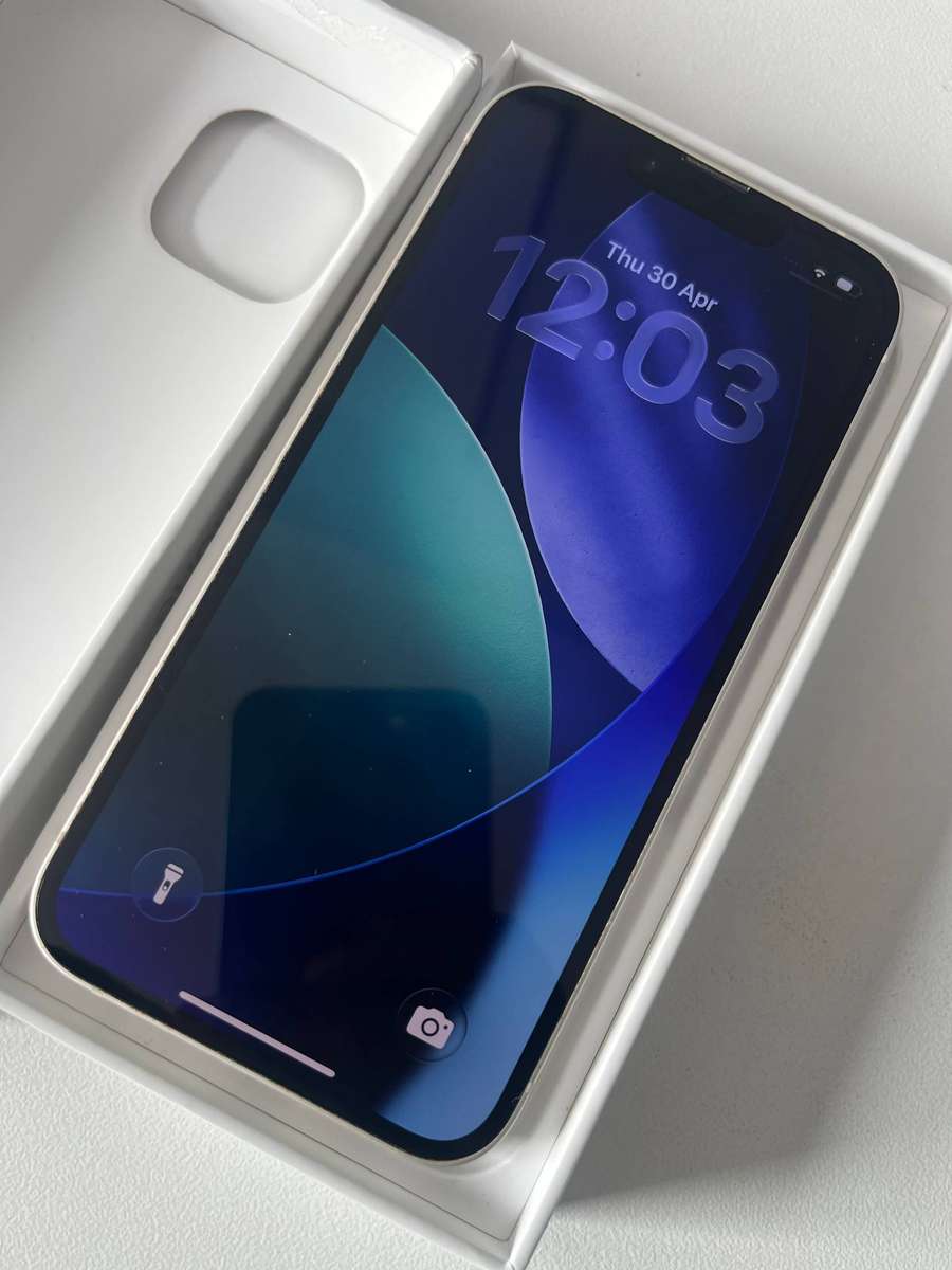 iPhone 14 128GB Starlight - 76% Battery health