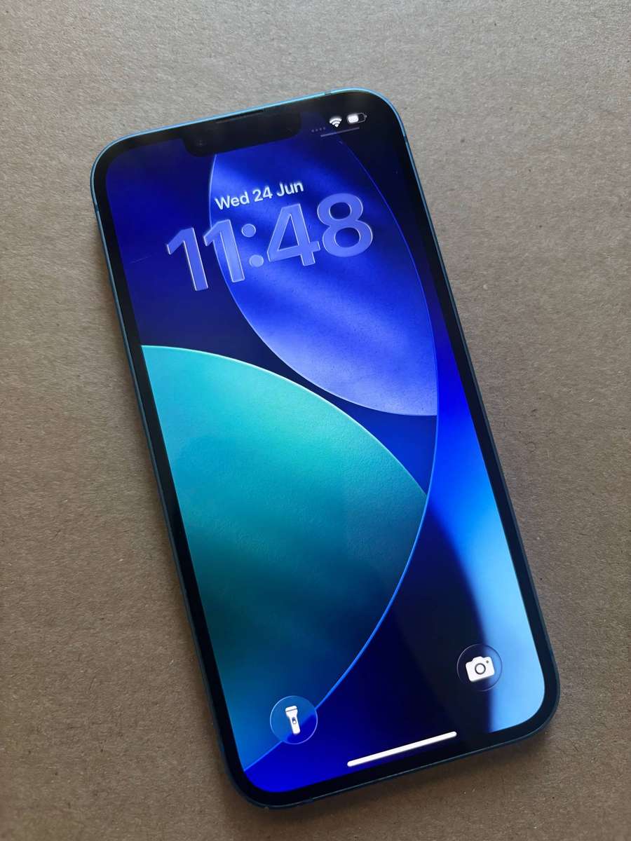 iPhone 13 128GB Blue