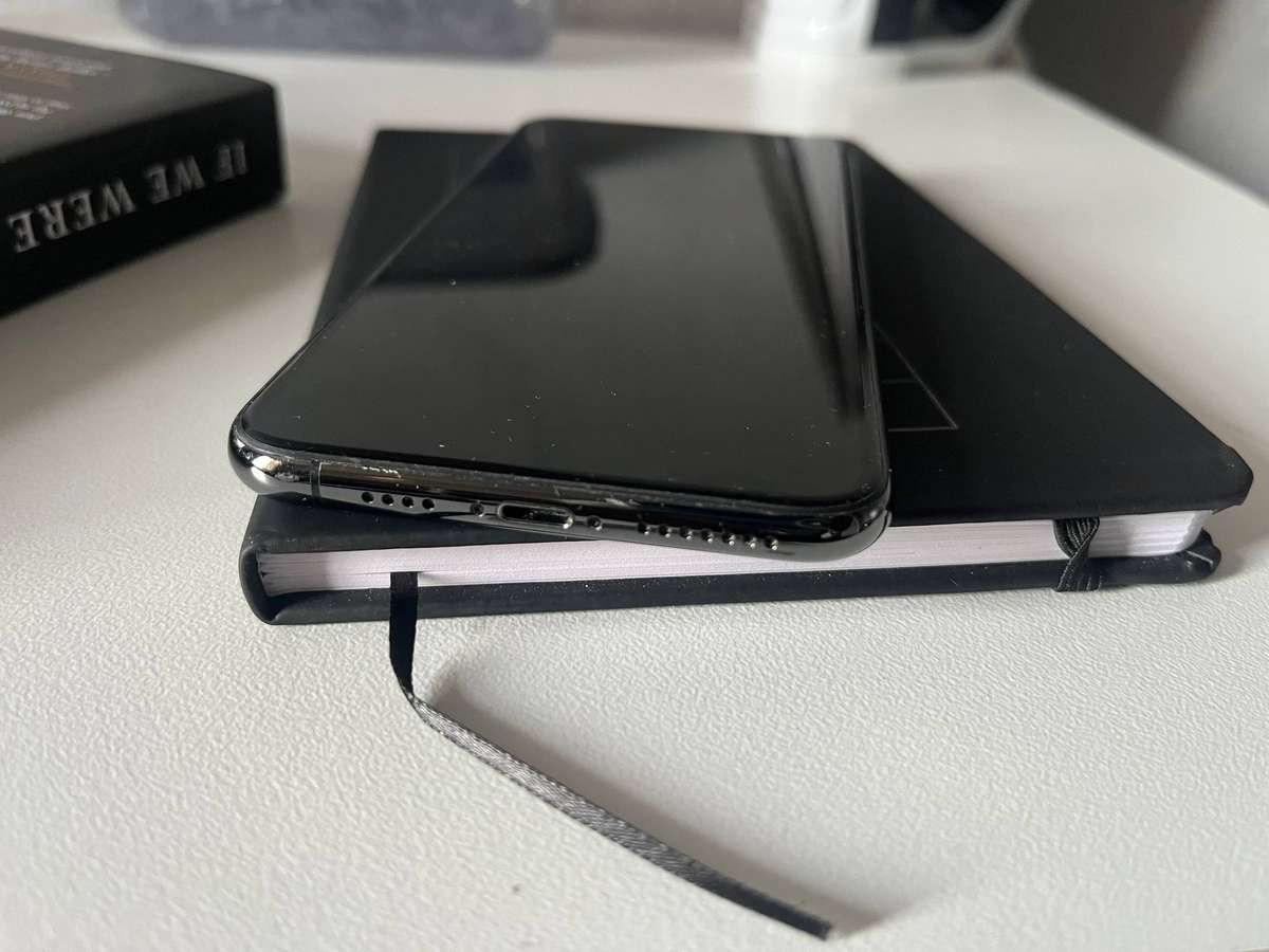 iPhone 11 Pro Max 256GB Space Grey - Great Condition