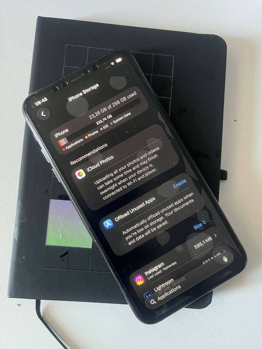 iPhone 11 Pro Max 256GB Space Grey - Great Condition