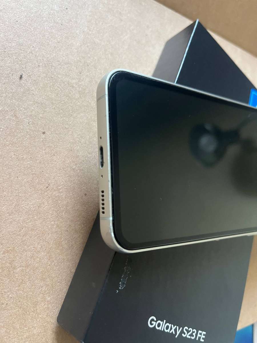 Samsung Galaxy S23 FE 256GB Cream