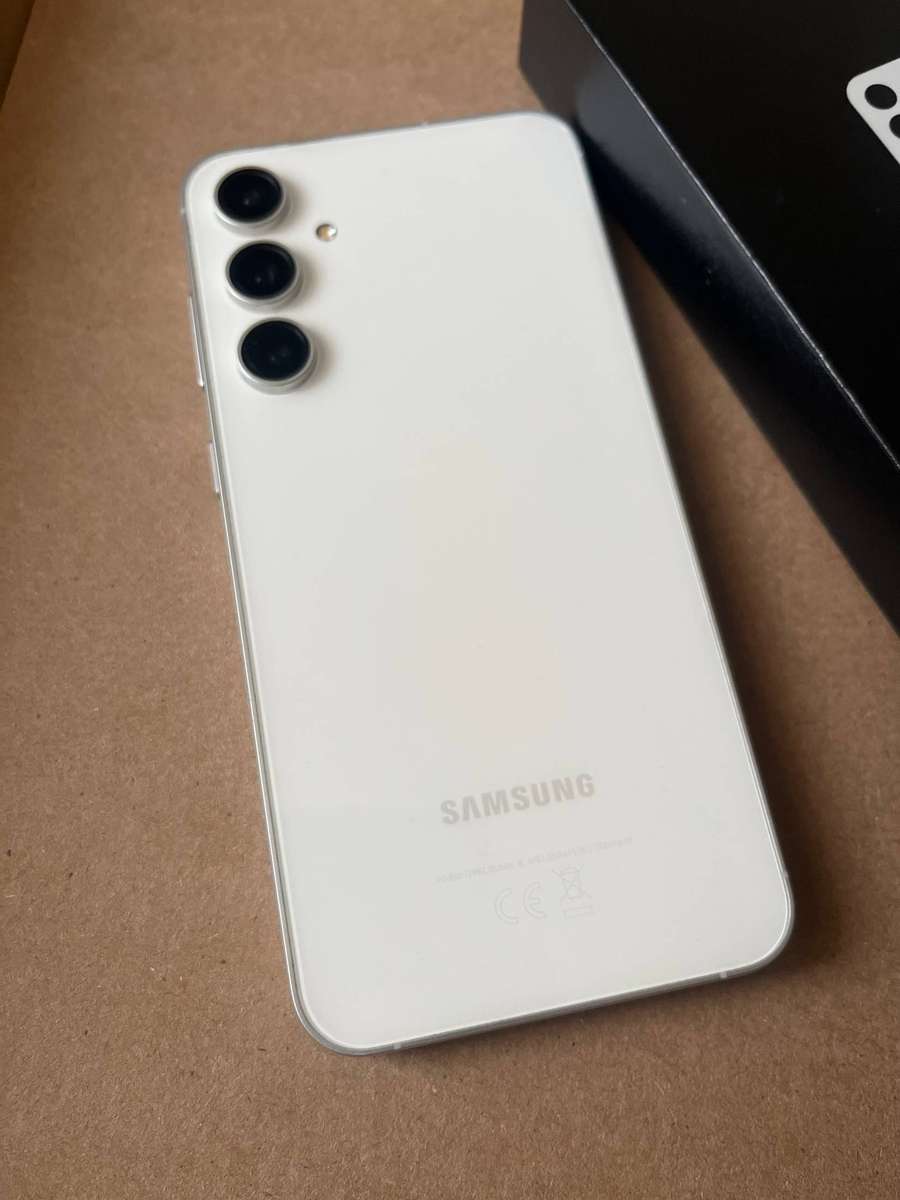Samsung Galaxy S23 FE 256GB Cream
