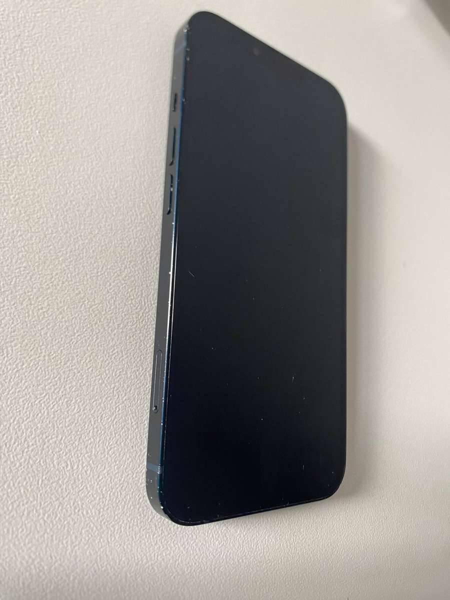iPhone 13 128GB Midnight - 71% Battery health