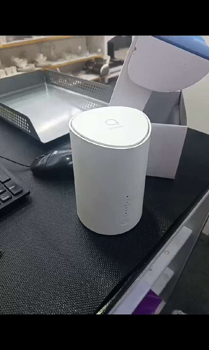 Alcatel Linkhub Router HH72v - LTE Router - Accepts SIM Card