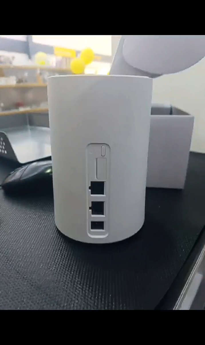 Alcatel Linkhub Router HH72v - LTE Router - Accepts SIM Card