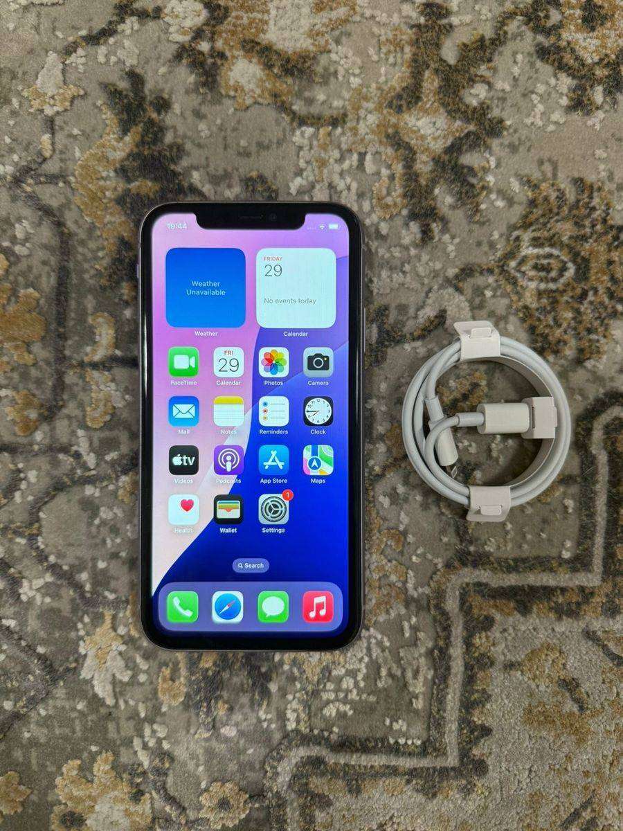 iPhone 11 64GB Purple
