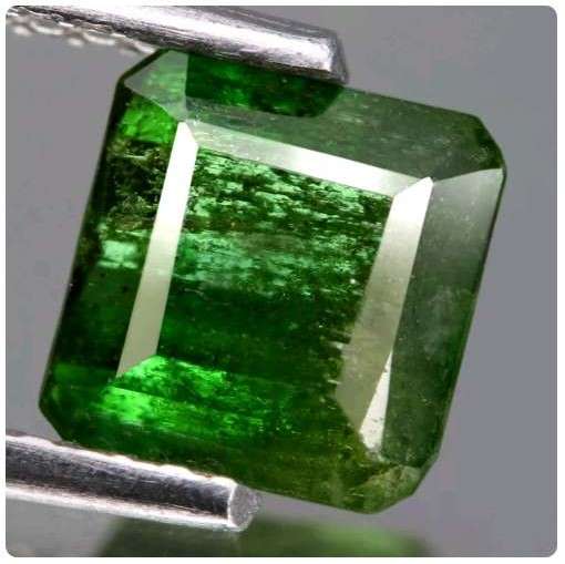 1.10Ct.  Tourmaline Green Emerald Mozambique Precious Gem Ravishing Natural