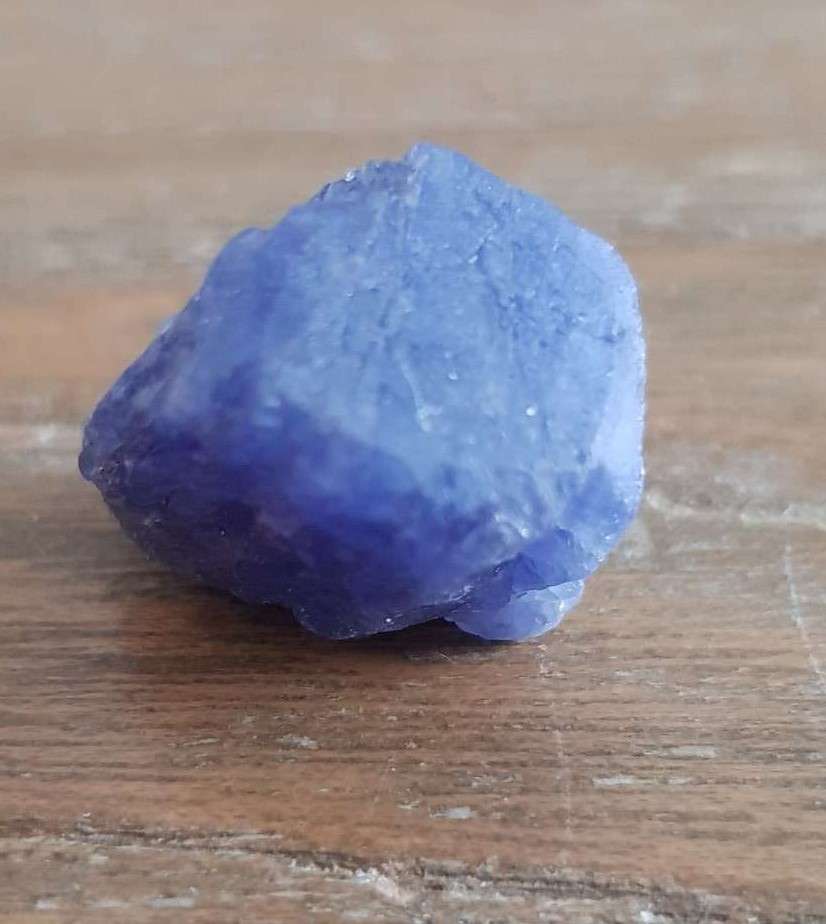 TANZANITE 46.69Cts. NATURAL VIOLET BLUE  ROUGH