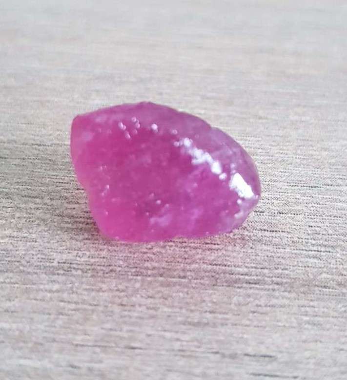 11.35Ct.  Ruby Rough Top Purplish Red Natural