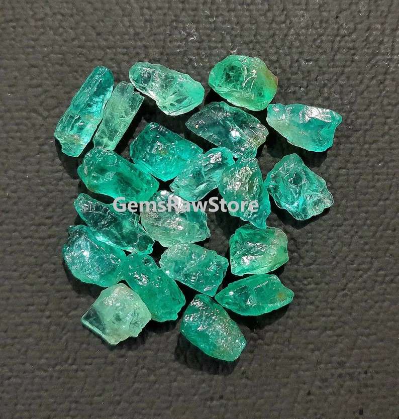 Green Apatite Rough Untreated Size 12-15 MM Gemstone, Loose Gemstone, Crystals Natural