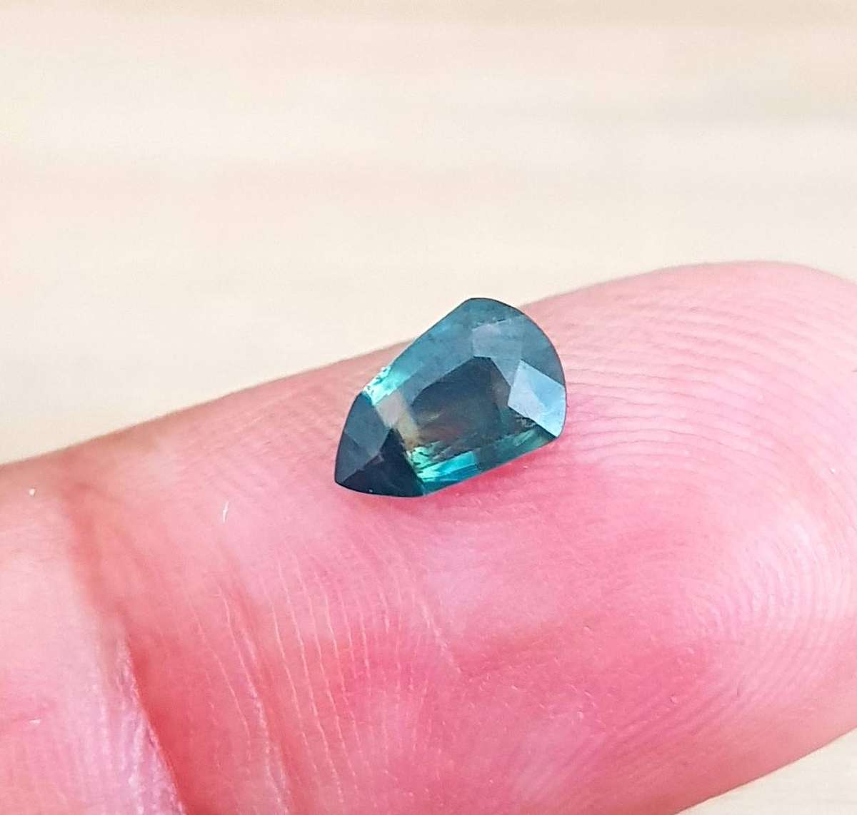 0.81ct  Green Blue Sapphire Fancy 7.5x5mm VS - Heated Australia Gemstone