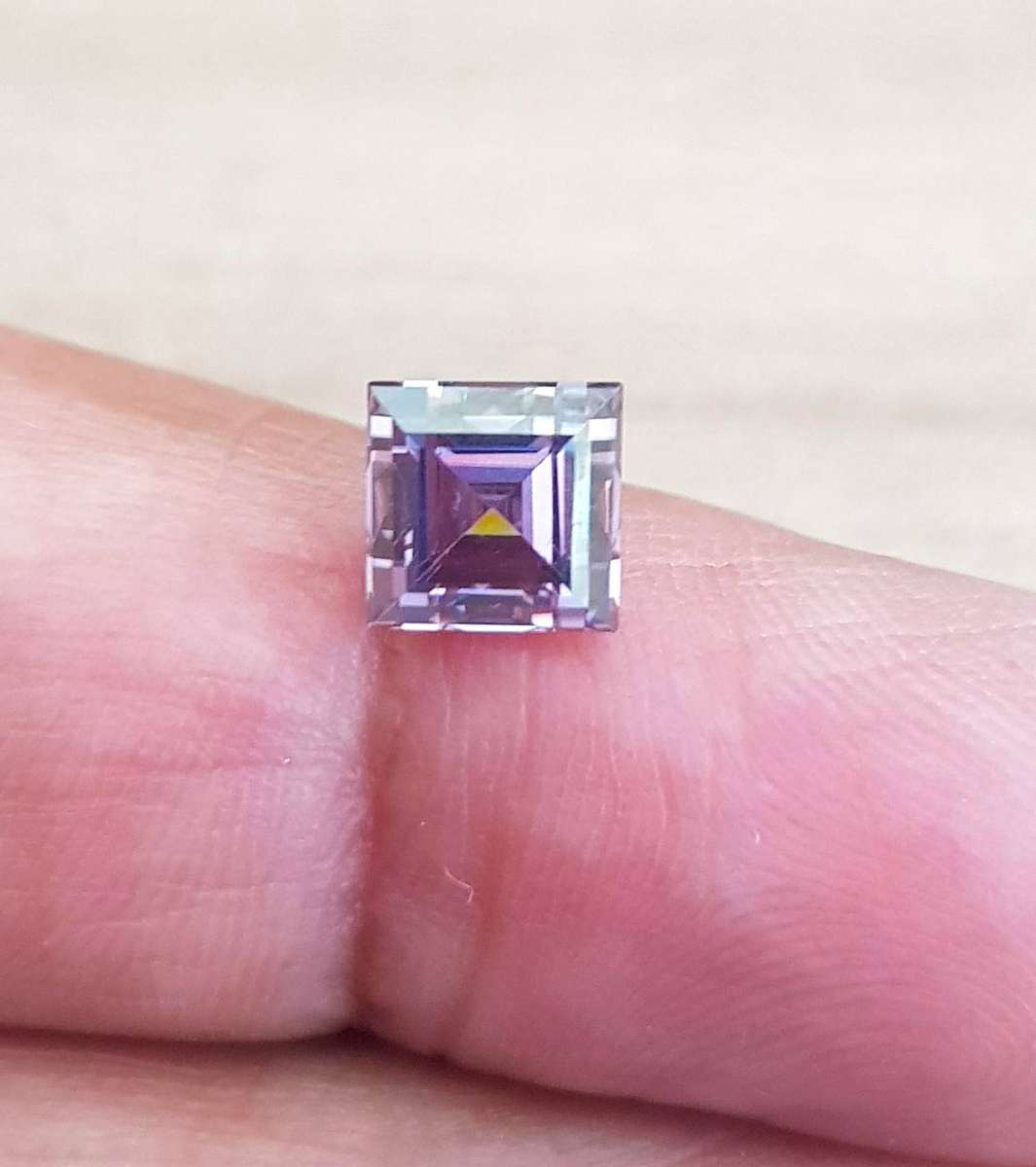 1.99CT  MOISSANITE PURPLISH PINK SQUARE CUT VVSI  BRILLIANT CUT**