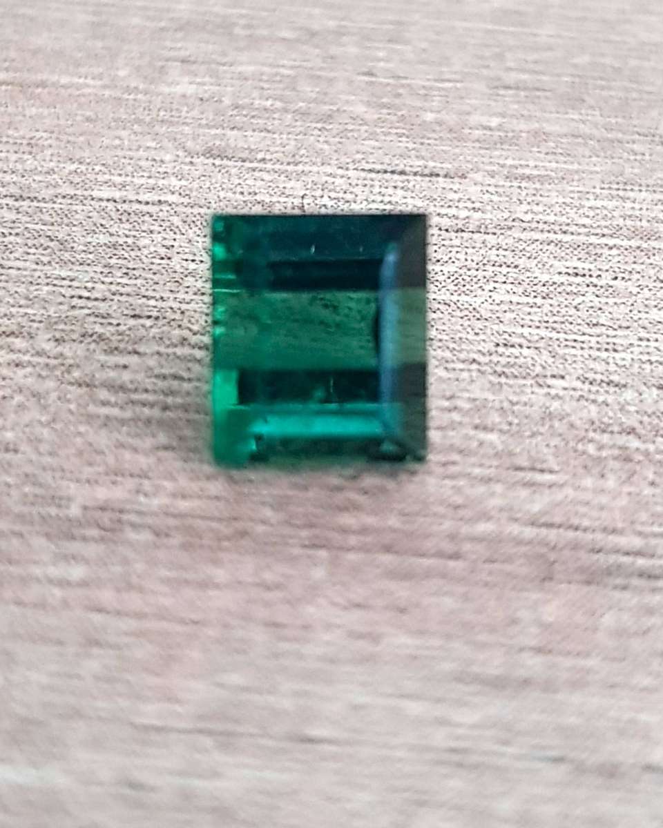 1.41cts. Tourmaline Bluish Green Blue Precious Gem Ravishing Colour Natural