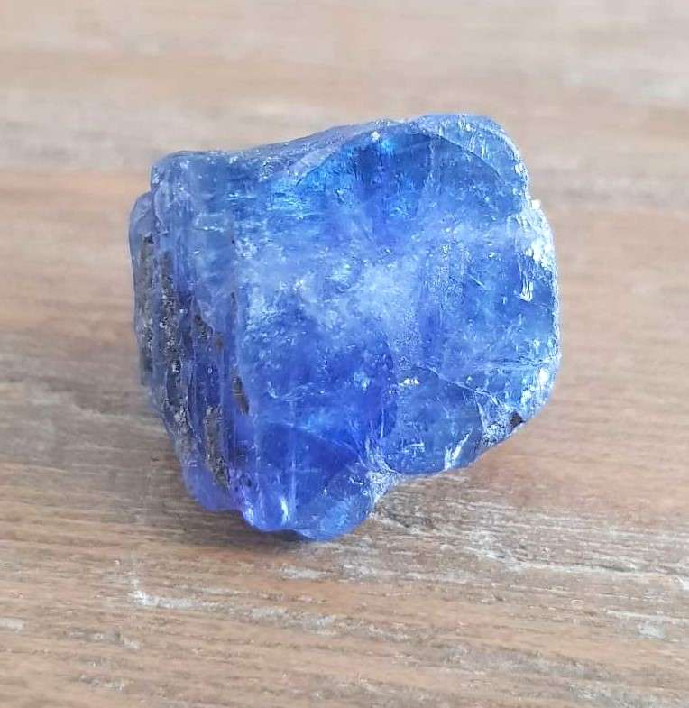 TANZANITE 43.64Cts. NATURAL VIOLET BLUE  ROUGH