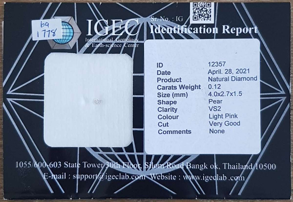 0.12cts Diamond Pear Cut VS2 Light Pink  **CERTIFIED**