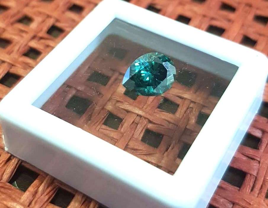 1.12ct MOISSANITE PEAR CUT **PEACOCK BLUE** VVS1  COLOUR  LOOSE GEM